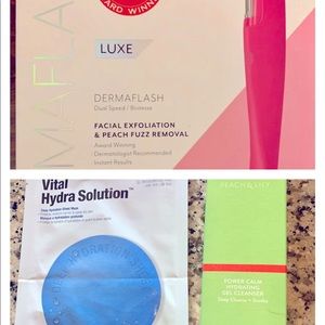 Dermaflash Luxe bundle with skin care